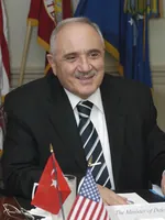 Vecdi Gönül