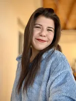 Ayşenur Sayar tour photo 1