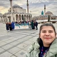 Ayşenur Sayar tour photo 3