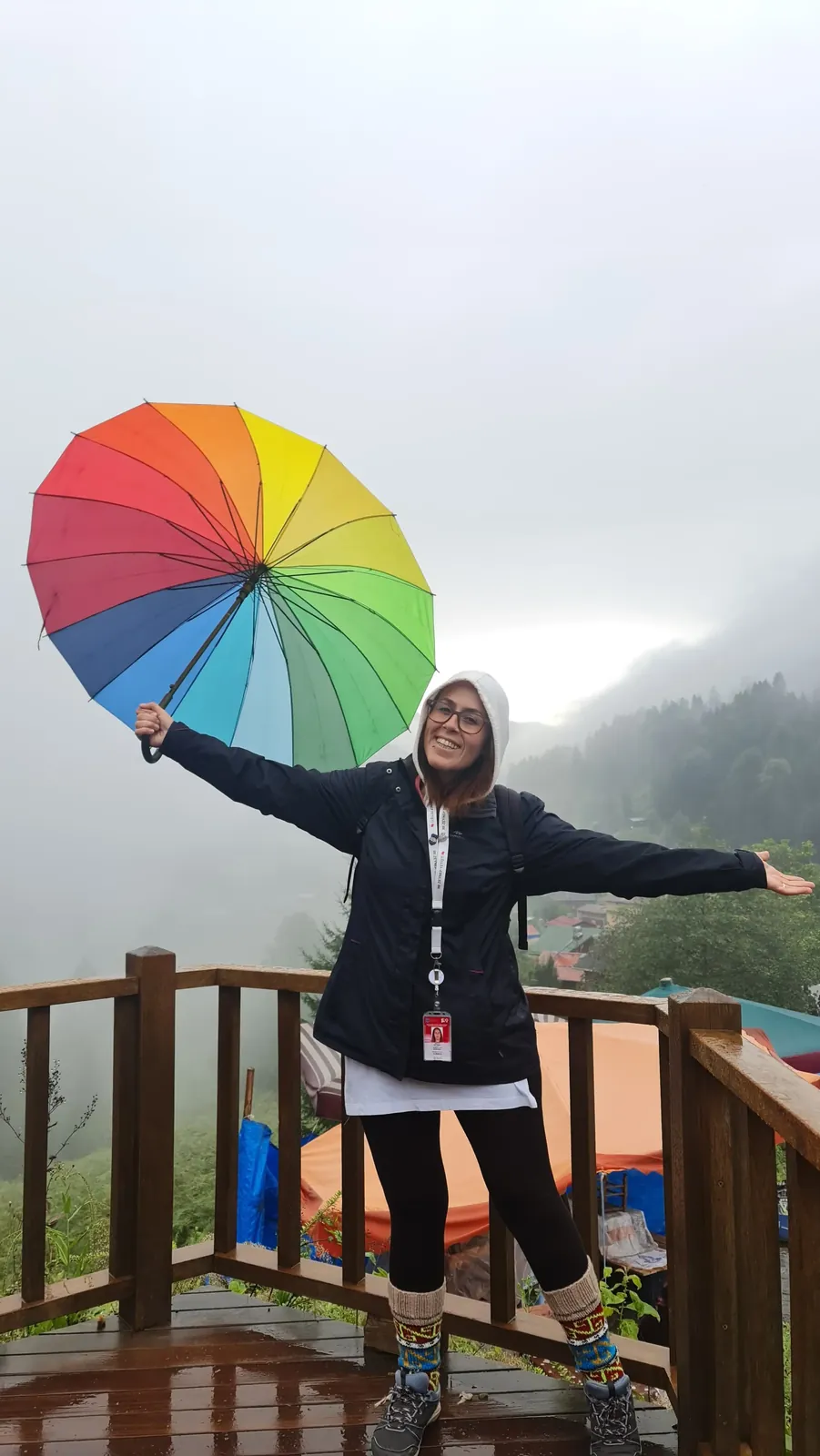Zeynep Dostkol tur fotoğrafı 4