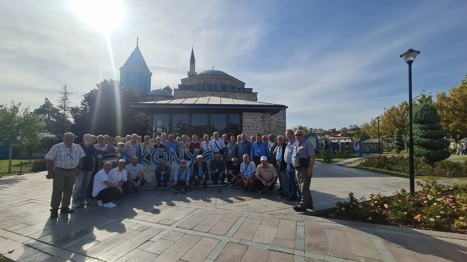 Zeynep Dostkol tur fotoğrafı 7
