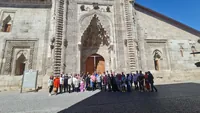 Zeynep Dostkol tour photo 24