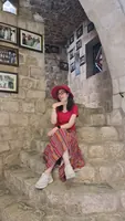 Zeynep Dostkol tour photo 38